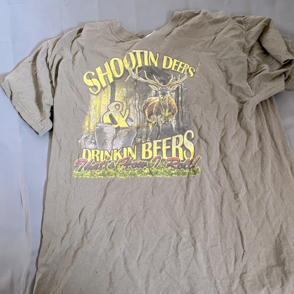 Mint condition t shirt